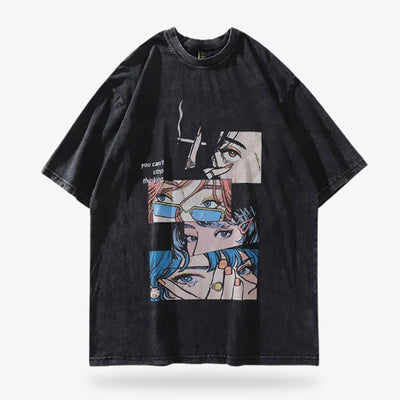 un Tee-Shirt japon de couleur noire avec des dessins imprimés de manga des années 90