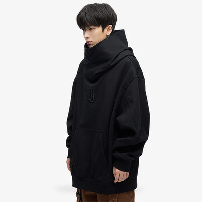 Hoodie homme japonais noir, au design épuré et inspiré du streetwear Harajuku, confectionné en coton premium