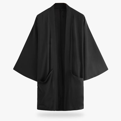 Cette veste japonaise est un kimono homme moderne. Cette veste kimono se porte avec un T-shirt et un jean par exemple