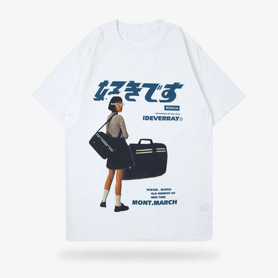 Un t shirt vintage japonais avec un modèle de fille japonaise en jupe et des kanji imprimés sur t-shirt japonais blanc