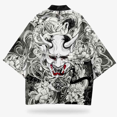 Un cardigan japonais femme imprimé avec un motif Oni de démon japonais